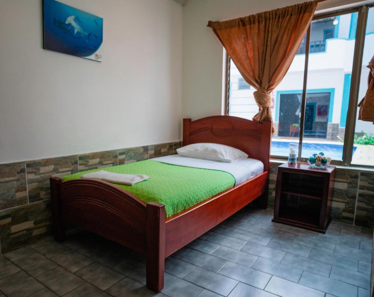 Hotel Galapagos Paradise Puerto Ayora  Kültér fotó